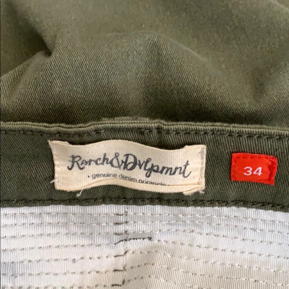Pants - Picture 4 of 4